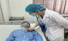 Tin tức đời sống ngày 21/7: Khăn giấy nằm sâu trong phế quản người đàn ông bị ung thư