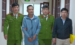 Vận động đối tượng trốn truy nã ở Lào ra đầu thú