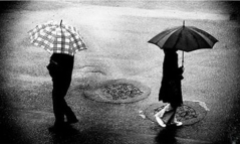 Những giọt nước mắt mặn đắng khi hôn nhân tan vỡ