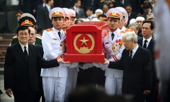 Truyền thông quốc tế: 