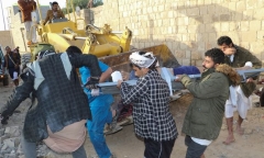 Không kích nhằm vào nhà tù ở Yemen, hơn 200 người thương vong