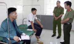 Lai Châu: Đối tượng tàng trữ ma túy dùng dao tấn công 2 cán bộ công an bị thương 