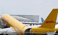 Công bố khoảnh khắc máy bay chở hàng gãy đôi khi hạ cánh khẩn cấp ở Costa Rica