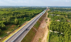 Cao tốc Quảng Ngãi - Hoài Nhơn sẵn sàng đưa vào khai thác phục vụ Tết Nguyên đán