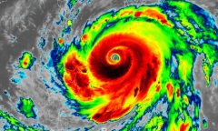 Bộ GD&ĐT yêu cầu tăng cường ứng phó bão số 9, bão số 10