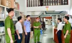 Khởi tố vụ án xâm phạm bản quyền phần mềm đầu tiên trên cả nước, khám xét khẩn cấp 5 địa điểm
