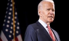 Tỷ lệ ủng hộ Tổng thống Biden tiếp tục giảm mạnh