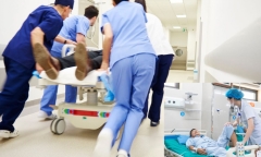 Người đàn ông đang ăn cơm bỗng đột quỵ, trước đó vẫn khỏe mạnh