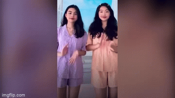 Ái nữ nhà MC Quyền Linh tung clip hơn 30 giây làm 