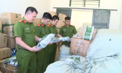 Khởi tố, bắt tạm giam 6 đối tượng buôn bán hàng giả ở Thanh Hóa
