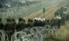 Ba Lan lên kế hoạch điều 10.000 binh sĩ tới biên giới với Belarus