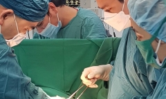 Quảng Ninh: Cứu sống cô gái vỡ gan nguy kịch, 2,5 lít máu tràn ổ bụng