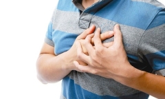 5 việc cần tránh khi thức dậy vào buổi sáng mùa đông, cố làm cẩn thận đột quỵ