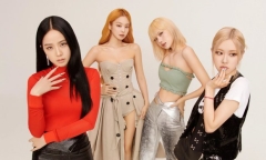 Lisa lên tiếng trước thông tin BlackPink tan rã