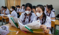 Nhiều trường đại học quy đổi điểm 10 với thí sinh có chứng chỉ IELTS từ 4.5