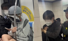 Xác minh vụ người đàn ông bị cô gái tố sàm sỡ trên tàu Metro ở TP.HCM