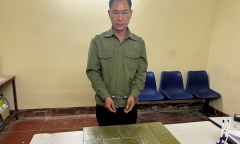 Sơn La: Bắt giữ đối tượng vận chuyển 10 bánh heroin