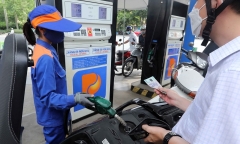 Giá xăng có thể tăng trở lại vào chiều mai (23/5)