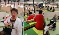 Bị ép mua đệm khi đi du lịch, đoàn du khách trả đũa khiến hướng dẫn viên “á khẩu”