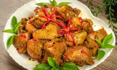 Gà nấu theo cách này đảm bảo chồng con đều mê mẩn, chán ăn hàng