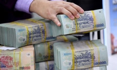 Tăng lương cơ sở cho cán bộ, công chức, viên chức lên 1,8 triệu đồng từ 1/7/2023