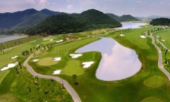 Bỏ túi những sân Golf nổi tiếng gần trung tâm Hà Nội