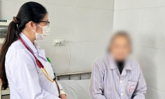 Người phụ nữ đi ngoài 25 lần/ngày, nguyên nhân từ vật nuôi quen thuộc trong nhà