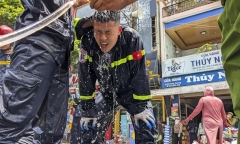 Quảng Trị: Cháy lớn tại căn nhà 3 tầng kinh doanh đồ chơi trẻ em