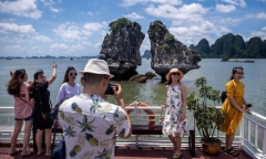 Tour du lịch nội địa đồng loạt hạ giá, khách hàng vẫn thờ ơ