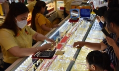 Giá vàng tối nay (1/7): Vàng giảm phiên thứ ba liên tiếp
