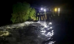 Trường học ở Nghệ An, Hà Tĩnh nỗ lực khắc phục hậu quả bão số 5, đón học sinh tựu trường