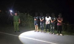 Khởi tố nhóm 5 thanh thiếu niên chặn đường, dùng dao đe dọa cướp xe máy ở Bắc Ninh