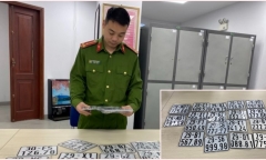 Hà Nội: Phát hiện hàng chục biển kiểm soát xe giả tại cửa hàng trên phố Trần Nhật Duật