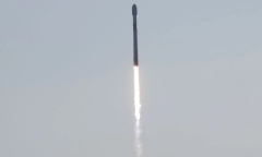 Tỷ phú Elon Musk triển khai gần 100 Internet vệ tinh tại Iran