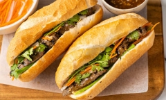 Vụ nghi cả gia đình ngộ độc do ăn bánh mì ở Hội An: Đã lấy mẫu bánh để xét nghiệm