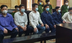 Tuyên án nhóm