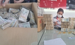 Người đàn ông vác 11kg tiền đi mua xe máy tặng vợ, hé lộ bí kíp tích