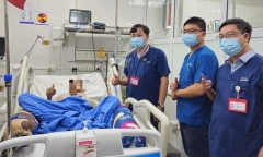 Thầy giáo vùng cao nguy kịch do nhiễm vi khuẩn ăn thịt người – bệnh Whitmore