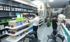 Phát hiện 2,5 tấn mỹ phẩm không rõ nguồn gốc ở Quảng Trị 
