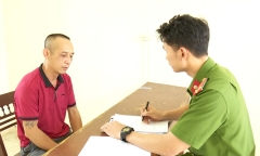 Ninh Bình: Khởi tố 2 đối tượng bỏ chạy, chống đối khi bị yêu cầu kiểm tra nồng độ cồn