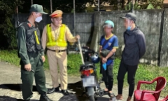 CSGT Đồng Nai phát hiện dao tự chế khi kiểm tra nồng độ cồn