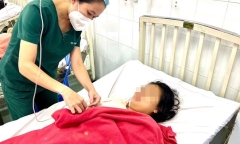 Tin tức đời sống ngày 20/10: Sản phụ 27 tuổi mắc sốt xuất huyết nặng vượt cạn thành công