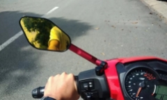 Cảnh sát cơ động có quyền bắt xe không gương?