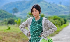 Cao Thái Hà trốn trong nhà vệ sinh khóc sau mỗi cảnh nóng