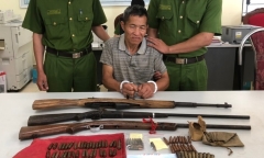 Khám nhà 
