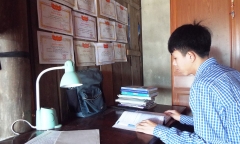 Nam sinh nhà nghèo đạt 27,85 điểm nguy cơ 