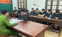 Bắt giữ 10 thanh thiếu niên để điều tra về hành vi cố ý gây thương tích