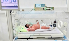 Bé sơ sinh ở Quảng Ninh chào đời với cân nặng 6,2kg