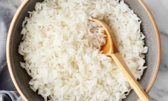 Đừng ăn cơm nếu bạn là một trong những nhóm người này?