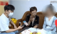 Mơ thấy chồng ngoại tình, vợ đứng không vững khi phát hiện sự thật 